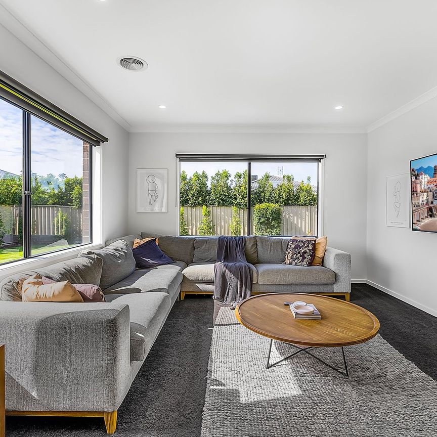 Expansive Family Living - Photo 1