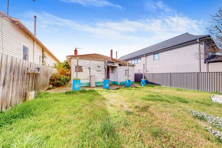 27 Buckley Street, Moonee Ponds - Photo 4