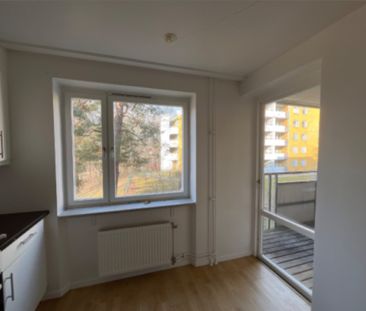 Eskadervägen 1 - Foto 2