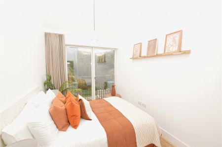 North Quay, Hayle, Cornwall, TR27 - Photo 4