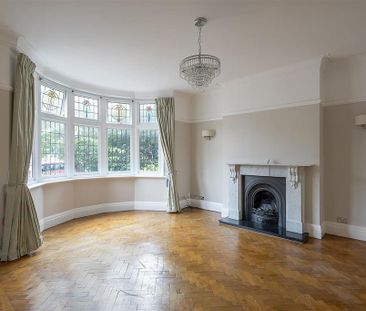 4 bedroom semi-detached house to rent - Photo 2