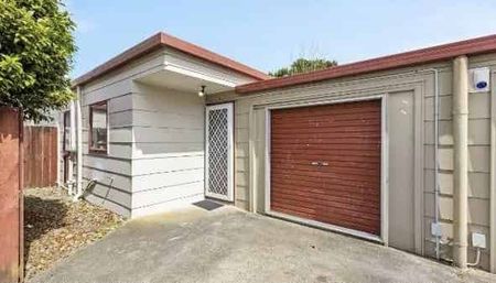 Experience the Ultimate in Effortless Living - Photo 4