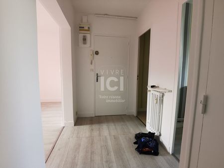 Appartement 4 pièces - 76.92 m² à Saint Sébastien Sur Loire avec cave et parking - Photo 3