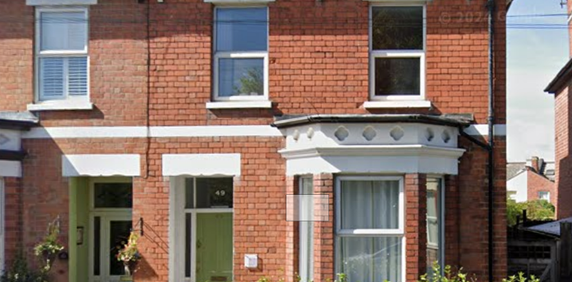 Gloucester Road Room 6 - Photo 2