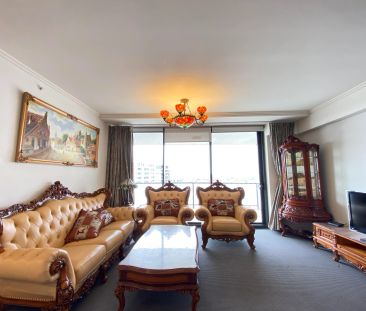 THREE (3) BEDROOM TWO (2) BATHROOM (2) Parking Luxury Apartment - F... - Photo 2