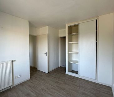 Location Appartement 2 pièces 50m² - Photo 4