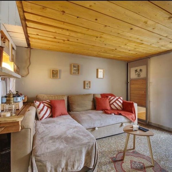 Appartement à louer 2 pièces • 32,16 m2 Nîmes - Photo 1