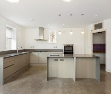 4 bedroom barn to rent - Photo 6