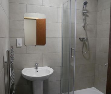 2 Bed Flat, Clarendon Park Road, LE2 - Photo 6