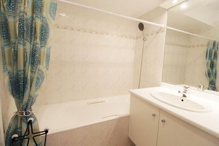 Location Appartement 2 pièces 48m² TOULOUSE 31000 - Photo 3