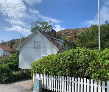 Bergavägen, Lysekil - Photo 1