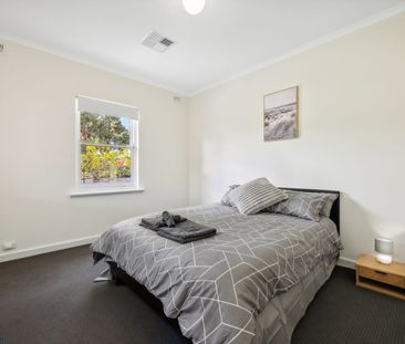 Stunning Family Home in Magill - Photo 3