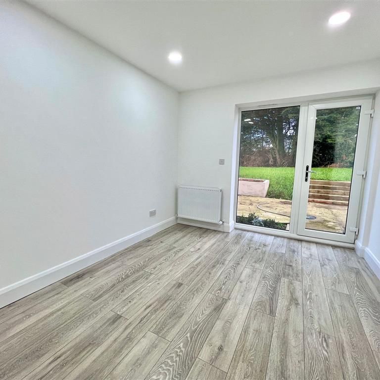 Scarning Fen - Photo 1