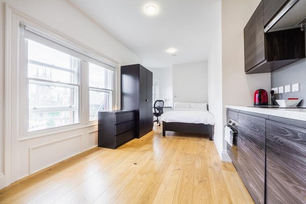 The Bruce Building, Newcastle Upon Tyne - Photo 1