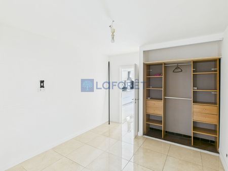 Location Appartement 4 pièces 90m² - Photo 2