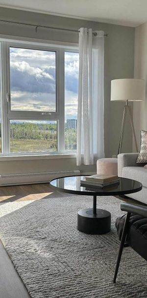 Condo 4 1/2 luxueux à louer - Prime en $ à la signature - Photo 1