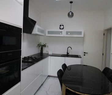 Appartement te huur in Hoboken voor € 990 met 1 slaapkamer - Photo 4