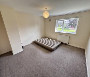 Derwent Square, Chinley - Photo 1