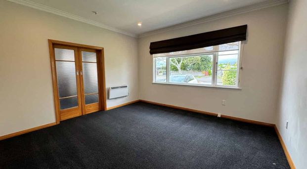 Spacious Four-Bedroom Home – A Must-See! - Photo 1