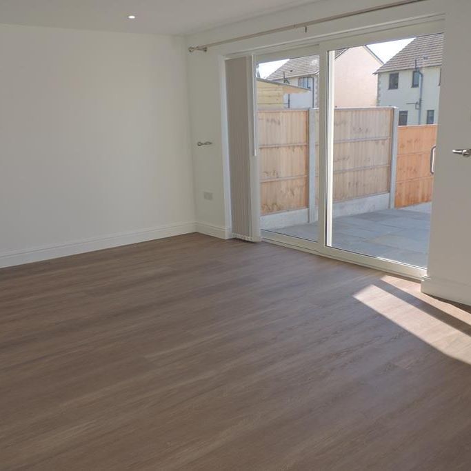 3 bedroom property to rent - Photo 1