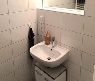 Praktikant*innen, Studierende & Auszubildene - Modernes, helles & m... - Photo 1