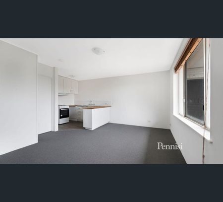 9/43-45 Church Street, West Footscray, Vic 3012 - Photo 3