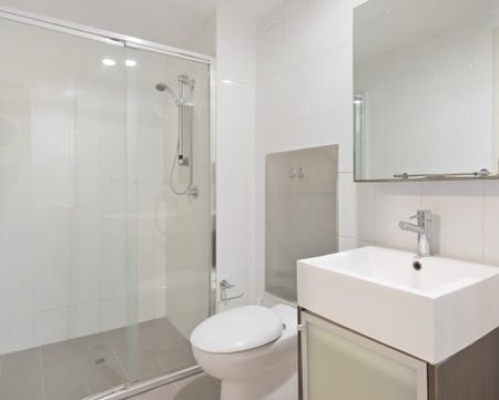 6/41 Fortescue Street, Spring Hill QLD 4000 - Apartment For Rent | Domain - Photo 4