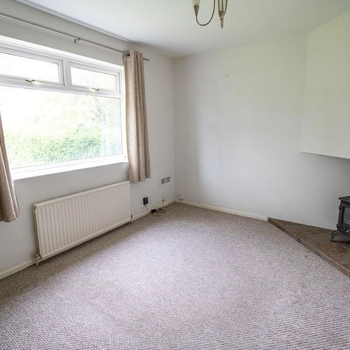 3 bedroom semi-detached house to rent - Photo 1