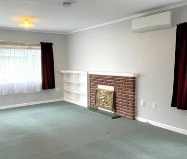 Spacious two bedroom home - Photo 1