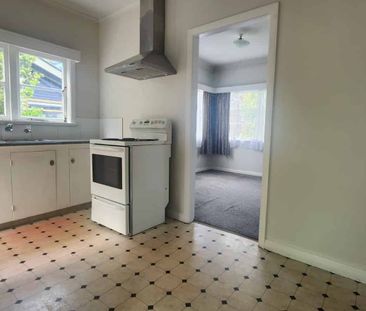 Comfort, Space & Convenience in a Prime Location - Photo 2