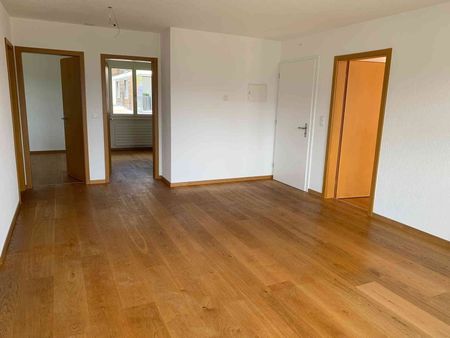 4.5 Zimmer, 74 m², 2. Stock - Photo 3