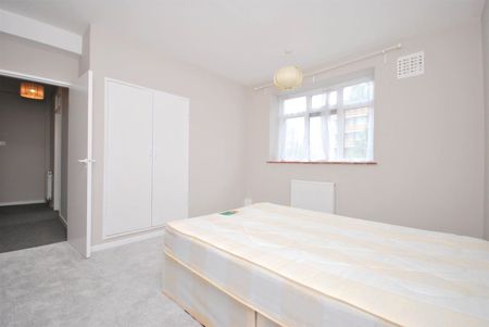 Lordship Lane, London, SE22 - Photo 5