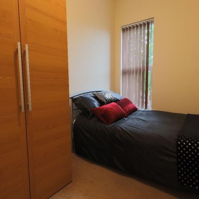 5 bedroom house to rent - Photo 1