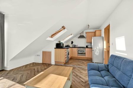 Apartment 8 1 Halfpenny Mews, Belfast, BT5 5GJ - Photo 4