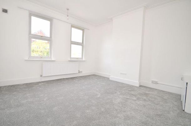 2 bedroom maisonette to rent - Photo 1