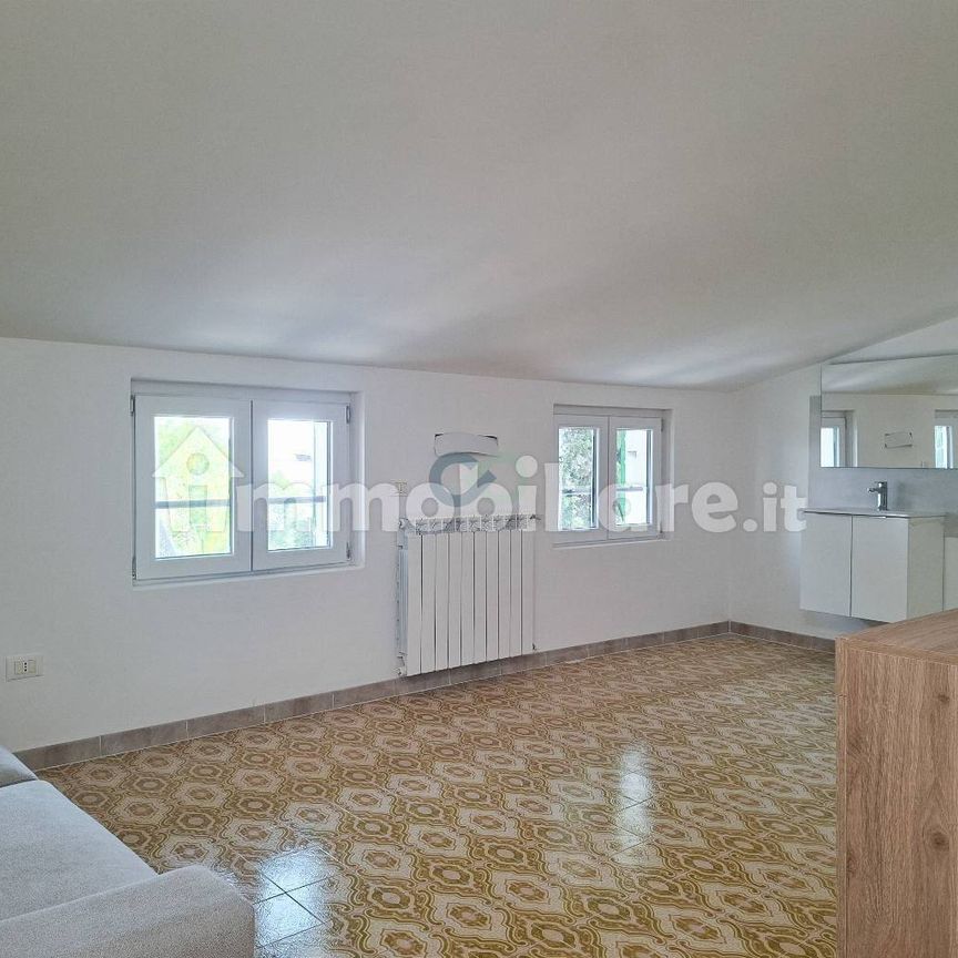 Trilocale via Borgo di Sotto, Rivoltella, Desenzano del Garda - Photo 1