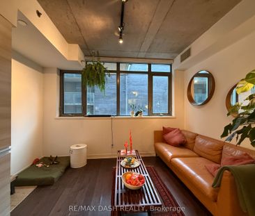 8 Gladstone Lofts , #210 - Photo 2