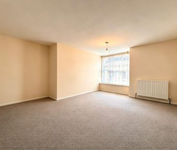 4 bedroom terraced house to rent - Photo 3