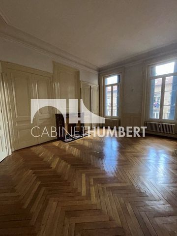 Location Appartement 3 pièces 121m² ST ETIENNE 42000 - Photo 2