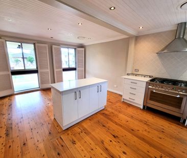 38 Conrad Street, Wetherill Park NSW 2164 - House For Rent | Domain - Photo 4