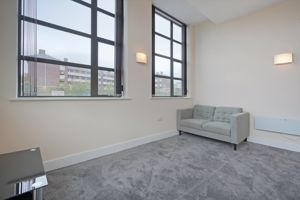 Green Lane, Sheffield - Photo 2