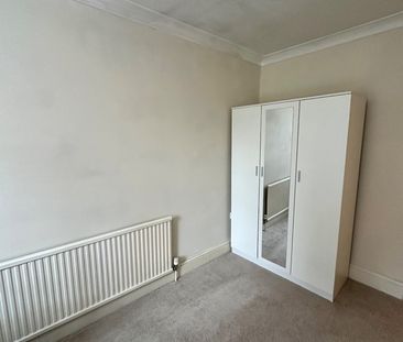 Room in a Shared House, Zealand Road, E3 - Photo 3