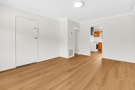 3/17 Barry Street, Reservoir VIC 3073 - Photo 5