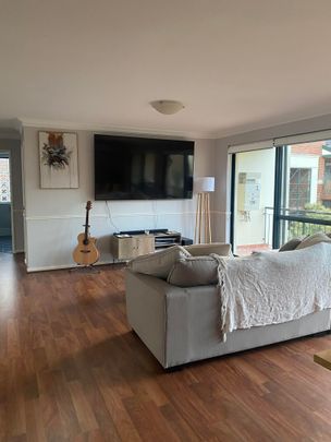 East Perth - Photo 1