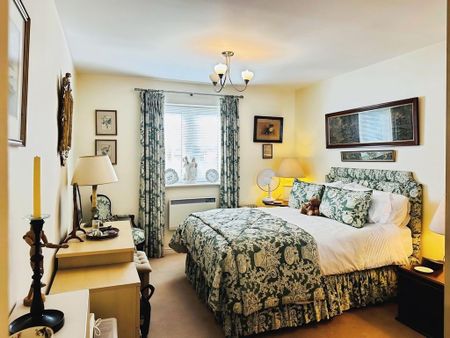 2 bedroom flat to rent - Photo 4