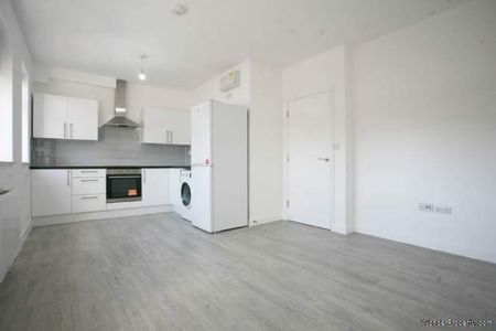 1 bedroom property to rent in Ilford - Photo 3