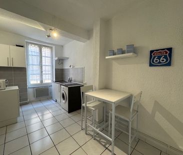 Location Appartement 1 pièce 31m² CARCASSONNE 11000 - Photo 5