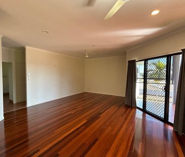 PEACE AND TRANQUILITY IN A QUIET CUL DE SAC FOR RENT! - Photo 6