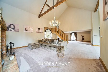 Cold Christmas Lane, Thundridge, Ware - Photo 5