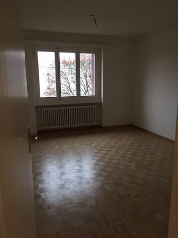 Geräumige 3-Zimmer-Wohnung in der Nähe des Bahnhofs - Foto 5